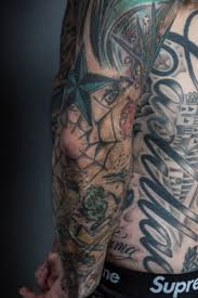 Of 2008 four people died in the crash, with barker sustaining second and third degree burns on his lower body and torso. Travis Barker Talks Tattoos And Pain Gq