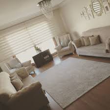 Derya Ayan Adli Kullanicinin Oturma Odasi Panosundaki Pin Oturma Odasi