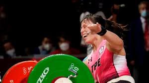 泰國作為本屆世錦賽的主辦國，沒有派出任何選手參加比賽。2019年3月，該國有九名運動員被發現在2018年的世錦賽期間服用禁藥，泰國業餘舉重協會（ thai amateur weightlifting association ）決定自我禁賽. 4u S9rw 3hhsm