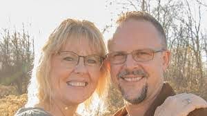 Eric Handlin's Instagram, Twitter & Facebook