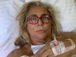 Come vi ho già avvisato nelle mie storie di instagram (mara_venier), oggi ultima puntata! Mara Venier Dopo L Ospedale L Intervento Ai Denti Mi Ha Rovinato La Vita Oggi E Un Incubo Non Dormo Ne Mangio Corriere It