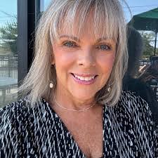 Kerry Burrows's Instagram, Twitter & Facebook