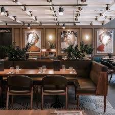 King street kitchen & gift yakınlarındaki oteller: Earls Kitchen Bar King Street Toronto On Opentable