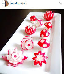 Chto Krasivogo Mozhno Sdelat S Rediskoj Creative Food Art Food Carving Vegetable Carving