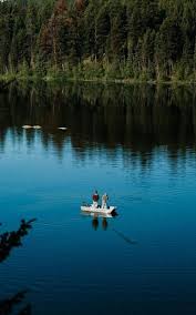 Fishermen will find a variety of fish including smallmouth bass, largemouth bass, catfish, rainbow trout, bream/bluegill, crappie and panfish here. Fishing Tourism Kamloops Bc