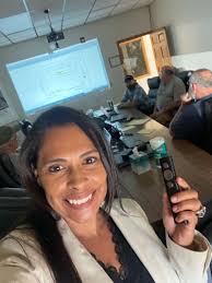 corridor #teaching #educating #lovemyjon #travel #lifeisfabulous #aviation  #businessaviation #aviationmaintenance #aviationsoftware