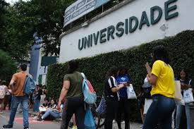 Fies: inscrições para 44 mil vagas no segundo semestre abrem hoje; confira as regras
