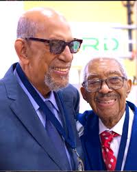 Reconocen a los legendarios músicos Willie Rosario y Rafael Ithier como  veteranos del Ejército de EE.UU.