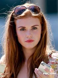 Holland roden height weight body statistics. Crystal Reed And Holland Roden Posts Facebook