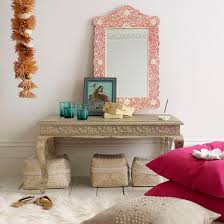 So here are some mirror vastu tips for bedroom: Modern Ethnic Interiors Mirror Vastu Shastra My Decorative