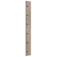 Kate And Laurel Gray 6 5 Ft Wooden Growth Chart 213738