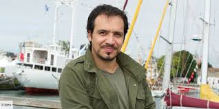 La célèbre série diffusée sur m6 est désormais adaptée sur grand écran par son créateur, l'acteur et metteur en scène alexandre astier. Lenz4frtbealqm