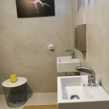 Pavimenti e rivestimenti in resina artistica per bagni, si possono ottenere svariate decorazioni, colori e sfumature, si possono accostare a parquet. Pavimenti E Rivestimenti Per Bagni Andreoletti Pavimenti Resina Brescia