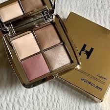 The unique, swirled appearance of the bronzer inspire the name and design of the palette. Hourglass Ambient Lighting Edit Mini Sculpture Unlocked Palette Bnib Limited 39 95 Picclick Uk