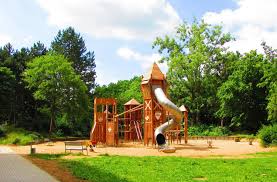 Neuer Abenteuerspielplatz In Koln Porz Spielplatz Abenteuer Bilder