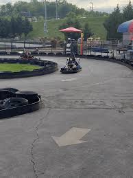 Must be at least 11 years old and 56 tall to ride our karts. Nascar Speedpark Sevierville Tn Pigeon Forge Attractions Tripster