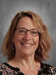 Lori Purcell's Instagram, Twitter & Facebook