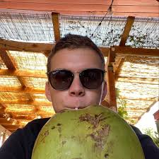 What auxiliary batteries are you guys using? (2012 hawk)