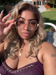 Woman KNOW Thyself added a new photo.