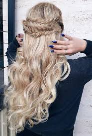 Comb all the hair smooth. 47 Gorgeous Prom Hairstyles For Long Hair Page 2 Of 5 Stayglam Prom Hairstyles For Long Hair Easy Hairstyles For Long Hair Wedding Hairstyles Half Up Half Down