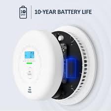 A carbon monoxide detector with a digital display informs you when the battery is about to run out and can provide you with constant readouts of. X Sense Cd01 Carbon Monoxide Detector With 10 Year Battery Powered