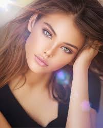 Nancy Paradis's Instagram, Twitter & Facebook