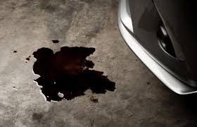 Asphalt sees a variety of stains, especially those caused by leaking fluids from vehicles. How To Remove Oil Stains From Concrete Best Methods Lovetoknow