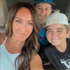 The 8U Winter #SniderHockeyLeague kicked off this past Sunday! We're  looking forward to another outstanding 8U season from all of our  student-athletes!