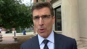 It's not easy delivering a terrific "open" to a broadcast but Rece Davis  does an incredible job week after week