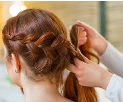 Stacked, blended layers with longer pieces in the front create the right angled shape as well as an added lift to your roots. Hair Styling Tips Fast And Easy Hairstyles For Uncontrollable Hair