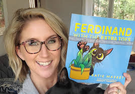 Barbara Hendel: Local polydactyl cat inspires children's book