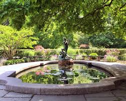 Its attractions include the zoo, the conservatory, an amusement park, a carousel, lake como, a golf course, a pool and more. Central Park Conservatory Garden Rolala Loves