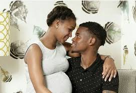 Ze is vrijwel altijd aanwezig op de tribune om te. The Renowned Footballer Becomes A Father For The Second Time