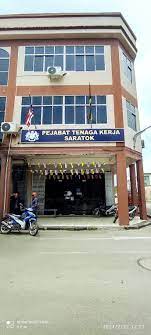Contohnya, dalam uu ciptaker pemerintah menghapuskan kewajiban izin tertulis bagi pengusaha yang ingin. Pejabat Tenaga Kerja Saratok Home Facebook