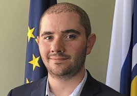 Santiago Garces's Instagram, Twitter & Facebook