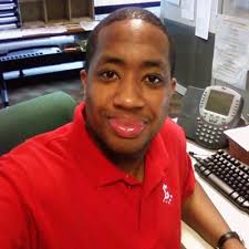 Derrick Blackwell (@well11)