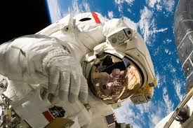 Life In Orbit 16 Surprising Things Nasa Astronauts Have Revealed In Reddit Amas Vox