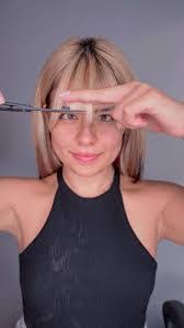 Ilse Ortiz's Instagram, Twitter & Facebook