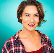 Sandra Stahl's Instagram, Twitter & Facebook