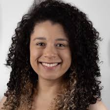 Andrea A., Spanish teacher, very sociable and empathic.