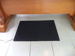 Beheizte teppichunterlage unterteppichheizung teppich heizung heizmatte 3 größen. Heizteufel Beheizbarer Teppich Und Fussmatte Oasis 40 X 60