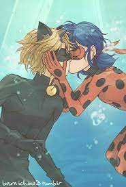 Underwater Kiss Edited Original One By Baraschino Miraculous Ladybug Anime Miraculous Ladybug Comic Ladybug And Chat Noir