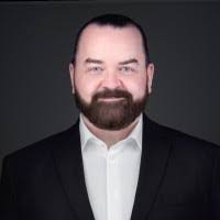 Mark Kamer's Instagram, Twitter & Facebook