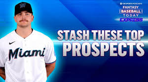 Yankees' Jasson Dominguez: Exits game after HBP on elbow