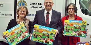 Seit über 20 jahren in folge sind wir platz 1 in der kundenzufriedenheit. Sparda Bank In Schweinfurt Spendet Spielzeug Adventskalender Fur Kinder Lokale Nachrichten Aus Stadt Und Landkreis Schweinfurt
