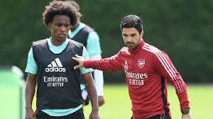 Willian borges da silva (born 9 august 1988), known as willian, is a brazilian professional footballer who plays as a winger or as an attacking midfielder for corinthians and the brazil national team. Yhma024sxu9swm