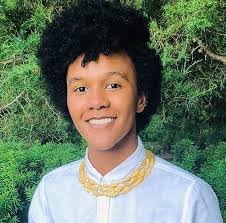 Jacqui Young's Instagram, Twitter & Facebook