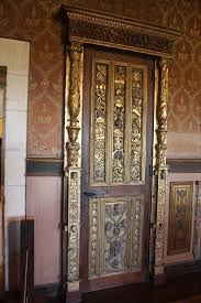 Chateau De Bourdeilles 24 Porte De La Chambre Doree Porte De Chambre Chateau Chateau Fort