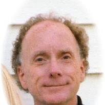 Leslie Mains's Instagram, Twitter & Facebook