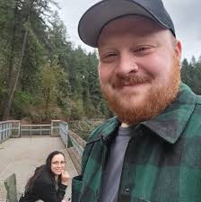 Nick Cogar's Instagram, Twitter & Facebook